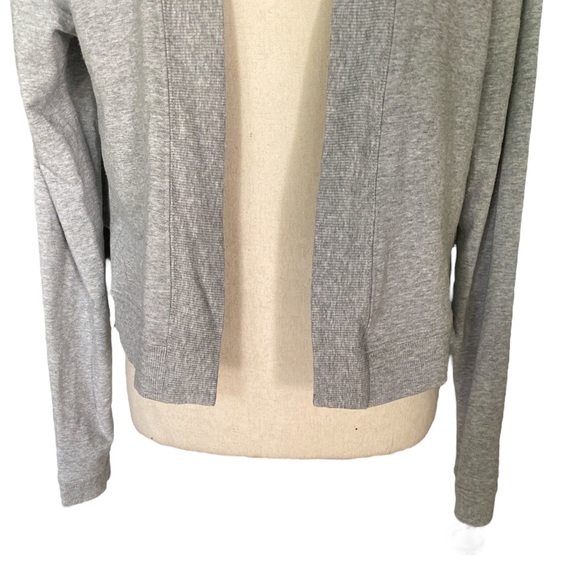 AIKO Gray Tiered Ruffle Back Marled Knit Sweatshirt Bolero Cardigan - S - Picture 4 of 12